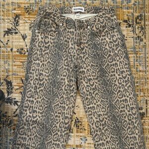 Disclosure animal print wide -leg denim pants! Easy care 99% cotton, 1% spandex